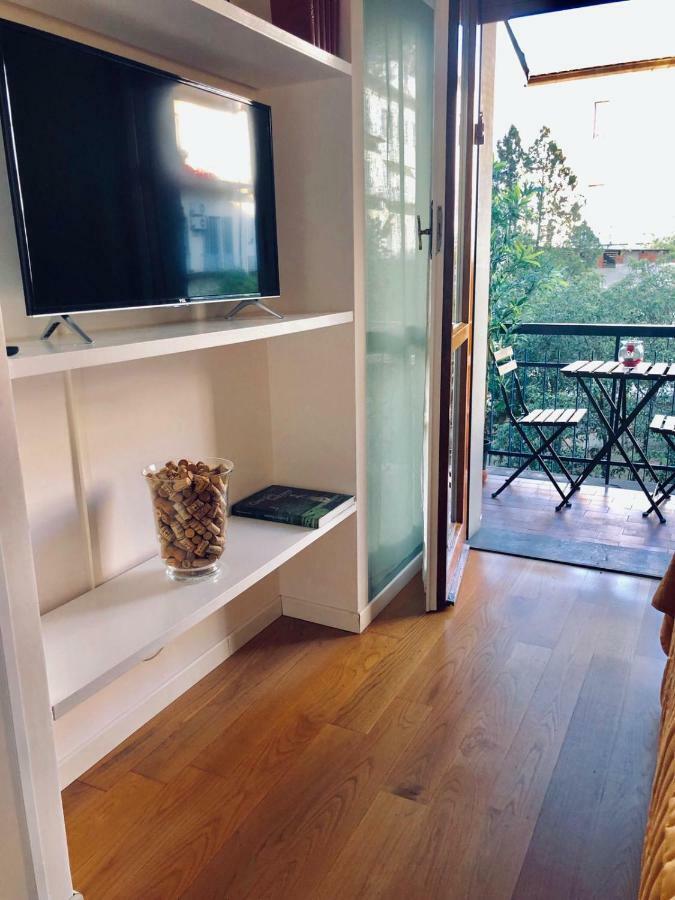 Florence Liberta Apartment With Balcony Exterior foto